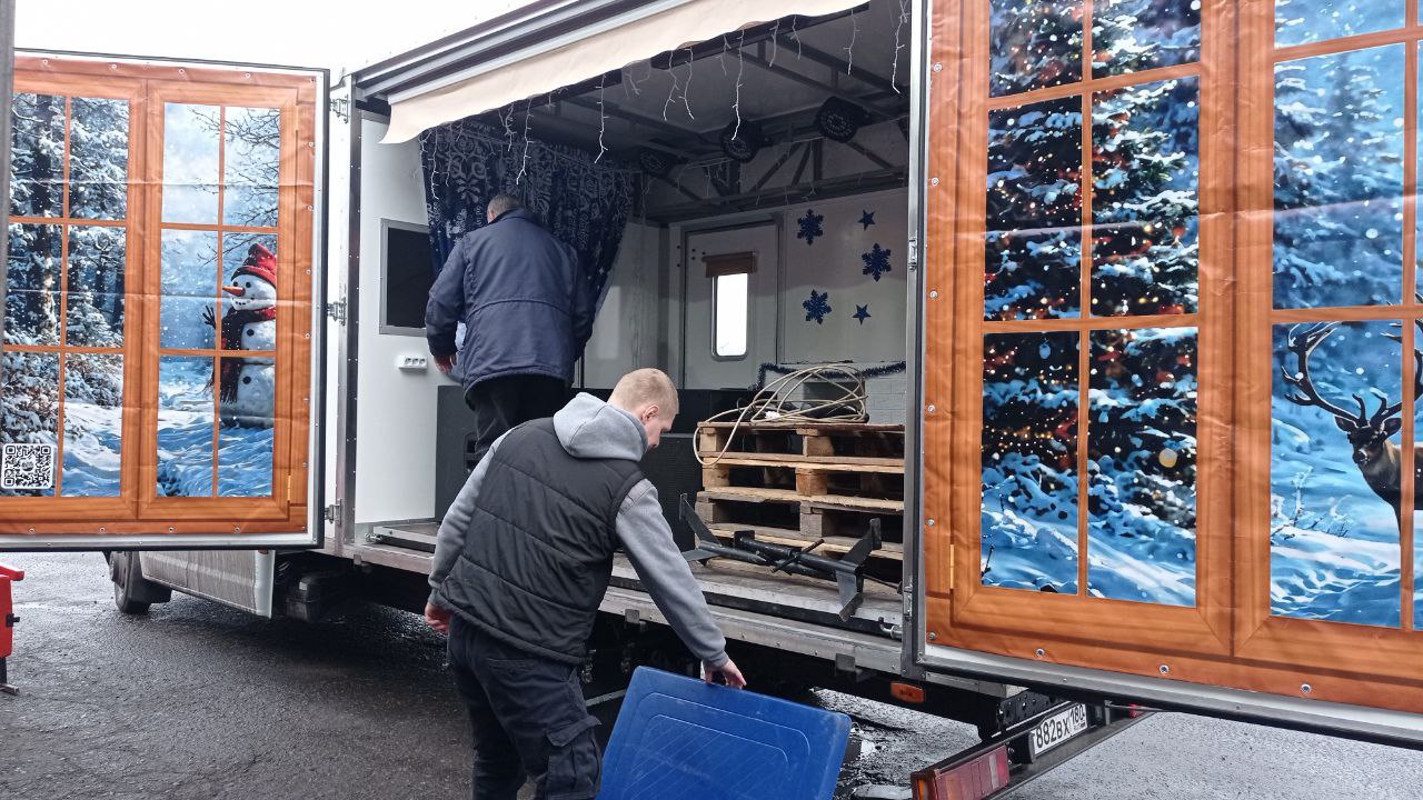 Волшебное путешествие в резиденцию Деда Мороза Волшебное путешествие в резиденцию Деда Мороза