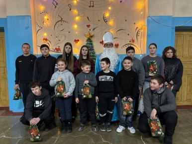 В стенах МБУ «Анадольский СДК» состоялась замечательная игровая-развлекательная программа, посвящённая Дню Святого Николая