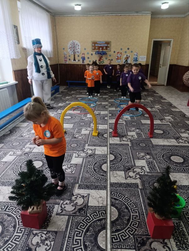 В Детском саду №31 «Радость», состоялся яркий спортивный досуг «Зимние состязания» В Детском саду №31 «Радость», состоялся яркий спортивный досуг «Зимние состязания»
