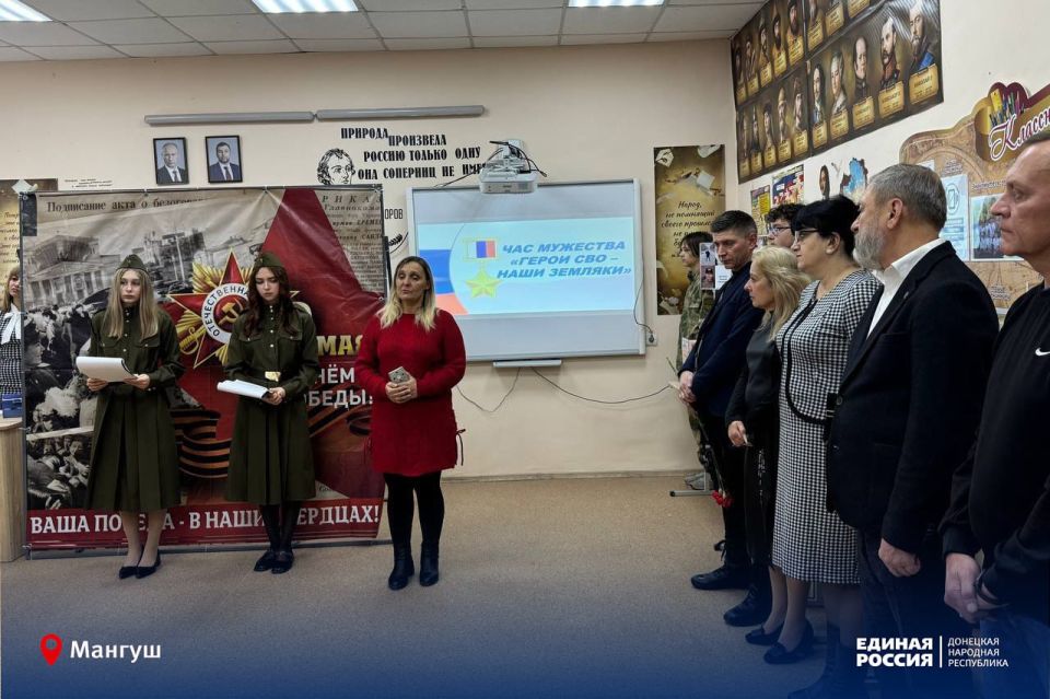 «Парта Героя»: живая память о выпускниках, отдавших жизнь за Родину «Парта Героя»: живая память о выпускниках, отдавших жизнь за Родину