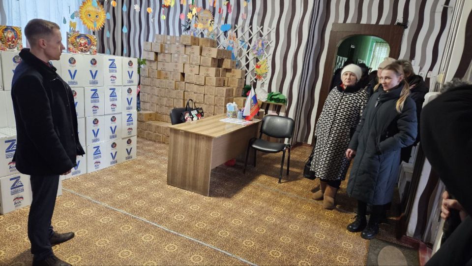 В рамках оказываемой на постоянной основе поддержки людям, оказавшимся в трудной жизненной ситуации, по инициативе руководителя Донецкого регионального отделения Партии "Единая Россия", депутата Народного Совета Донецкой... В рамках оказываемой на постоянной основе поддержки людям, оказавшимся в трудной жизненной ситуации, по инициативе руководителя Донецкого регионального отделения Партии "Единая Россия", депутата Народного Совета Донецкой...