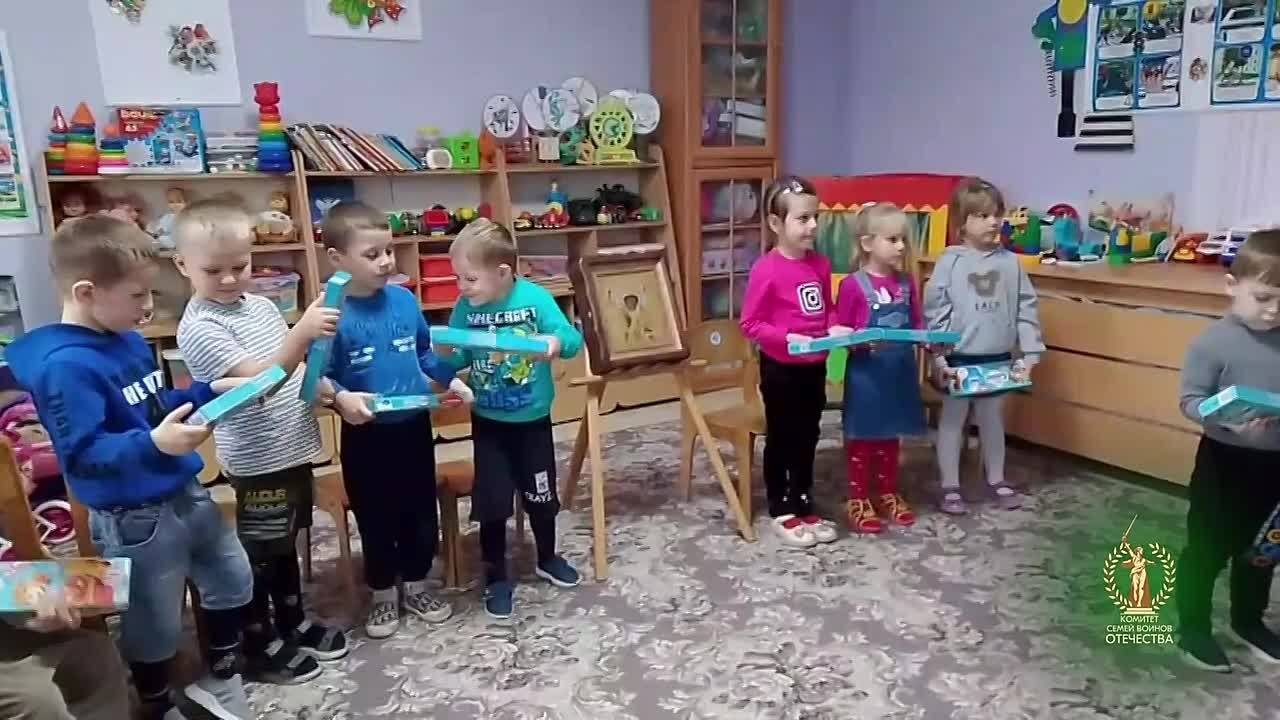 В День Николая Чудотворца Комитет семей воинов Отечества г. Докучаевск посетили детский сад