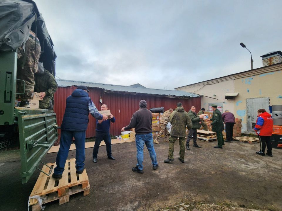 Следователи военных следственных органов Следственного комитета Российской Федерации продолжают оказывать гуманитарную помощь Следователи военных следственных органов Следственного комитета Российской Федерации продолжают оказывать гуманитарную помощь