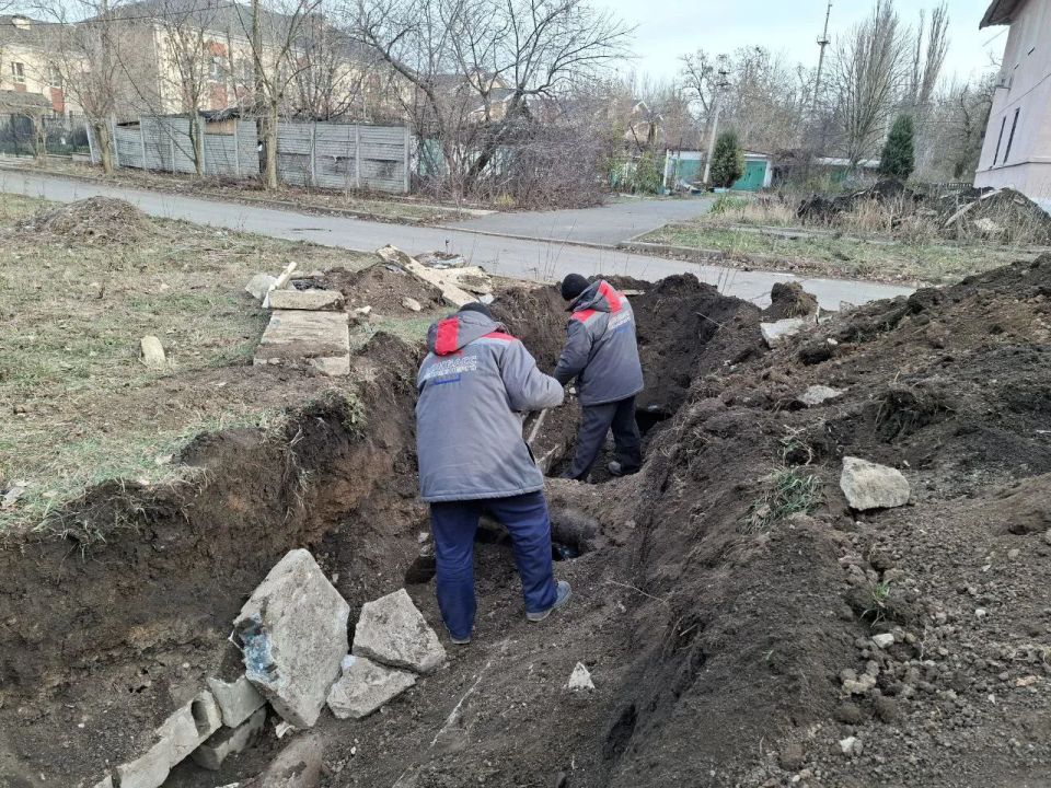БЛАГОДАРЯ ОПЕРАТИВНОЙ ЛИКВИДАЦИИ АВАРИИ НА ТЕПЛОТРАССЕ ВОЗВРАЩЕНО ТЕПЛО ЖИТЕЛЯМ 12 ДОМОВ В КУЙБЫШЕВСКОМ РАЙОНЕ БЛАГОДАРЯ ОПЕРАТИВНОЙ ЛИКВИДАЦИИ АВАРИИ НА ТЕПЛОТРАССЕ ВОЗВРАЩЕНО ТЕПЛО ЖИТЕЛЯМ 12 ДОМОВ В КУЙБЫШЕВСКОМ РАЙОНЕ