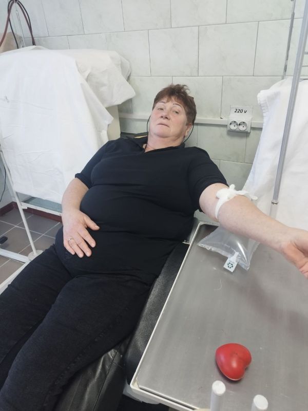 Иван Приходько: Активисты Никитовского района Горловки приняли участие в акции «Сдай кровь – спаси жизнь!» Иван Приходько: Активисты Никитовского района Горловки приняли участие в акции «Сдай кровь – спаси жизнь!»