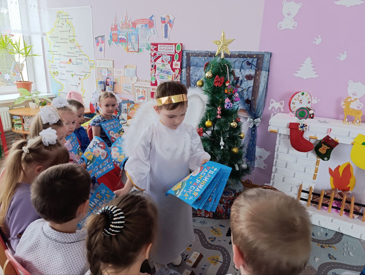 ОТ ДОМА К ДОМУ, ЛУЖКОМ, БЕРЕЖКОМ ОТ ДОМА К ДОМУ, ЛУЖКОМ, БЕРЕЖКОМ