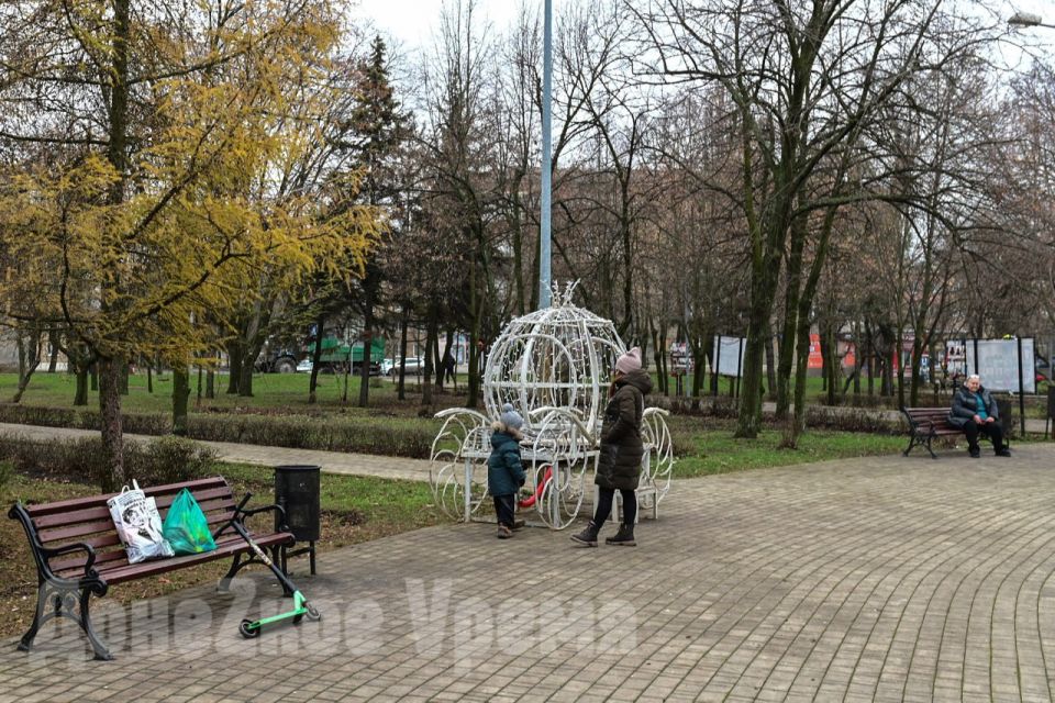 «Вот стоит батальон в строю»: на Петровке создали народную Аллею славы павшим бойцам СВО и ополчения «Вот стоит батальон в строю»: на Петровке создали народную Аллею славы павшим бойцам СВО и ополчения