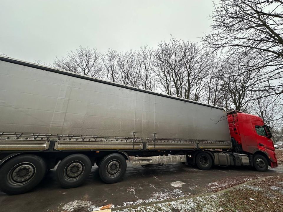 Ясиноватцы получили гумгруз с южноуральской продукцией Ясиноватцы получили гумгруз с южноуральской продукцией