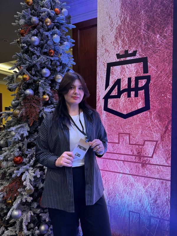 Сегодня, 22 декабря, в. г. Донецк были подведены итоги региональной премии «Гордость Донбасса» Сегодня, 22 декабря, в. г. Донецк были подведены итоги региональной премии «Гордость Донбасса»