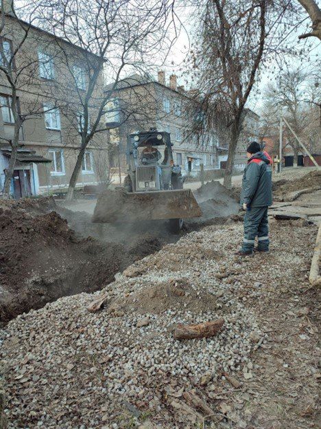 ОПЕРАТИВНЫЕ АВАРИЙНО-ВОССТАНОВИТЕЛЬНЫЕ РАБОТЫ В ФИЛИАЛЕ "ЕНАКИЕВОТЕПЛОСЕТЬ" ОПЕРАТИВНЫЕ АВАРИЙНО-ВОССТАНОВИТЕЛЬНЫЕ РАБОТЫ В ФИЛИАЛЕ "ЕНАКИЕВОТЕПЛОСЕТЬ"