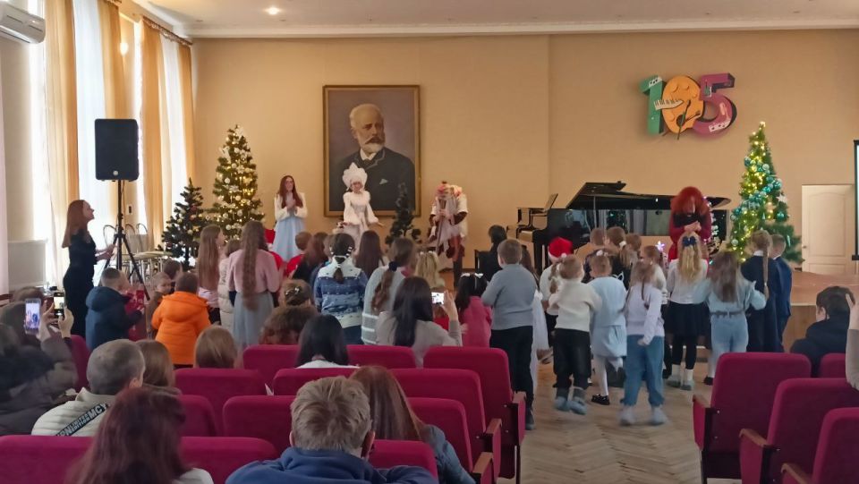 Новогодний утренник «Волшебный Новый год» Новогодний утренник «Волшебный Новый год»