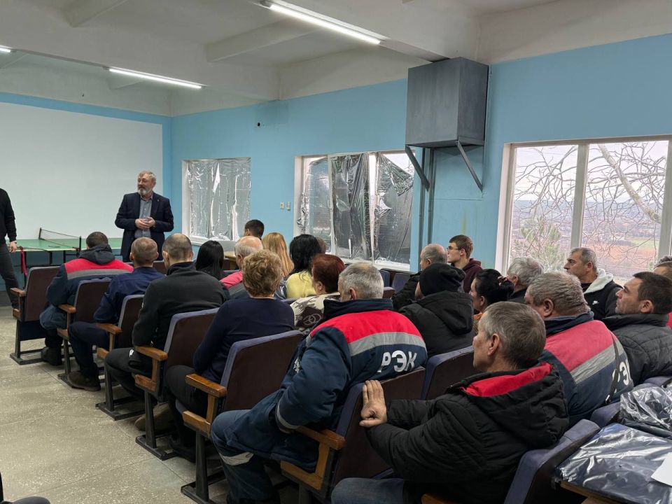 Поздравление с профессиональным праздником Поздравление с профессиональным праздником