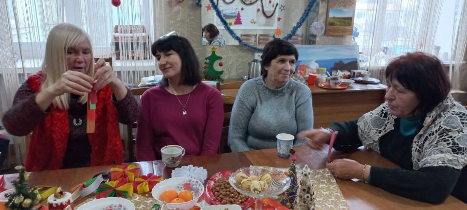 «В ГОСТЯХ У ДЕДУШКИ МОРОЗА» «В ГОСТЯХ У ДЕДУШКИ МОРОЗА»