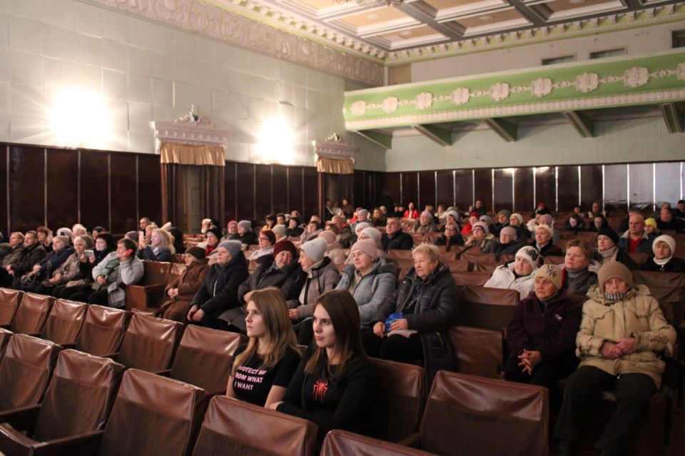 22 декабря во Дворце культуры состоялся праздничный концерт, посвященный Дню энергетика 22 декабря во Дворце культуры состоялся праздничный концерт, посвященный Дню энергетика