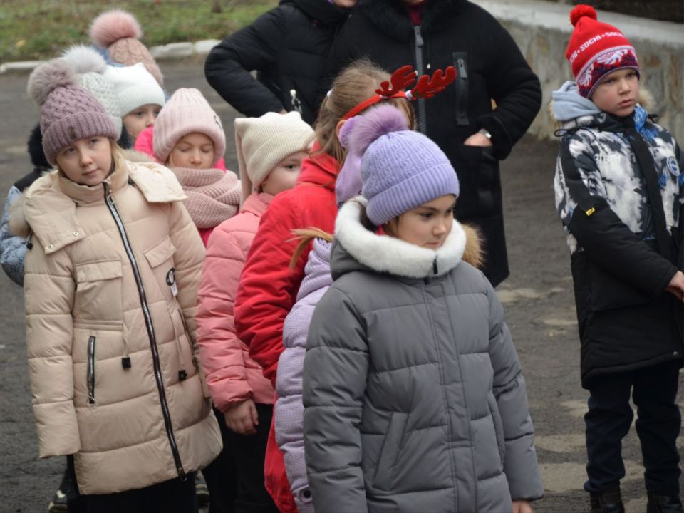 В Орлово-Ивановке прошел детский утренник на базе Автоклуба В Орлово-Ивановке прошел детский утренник на базе Автоклуба