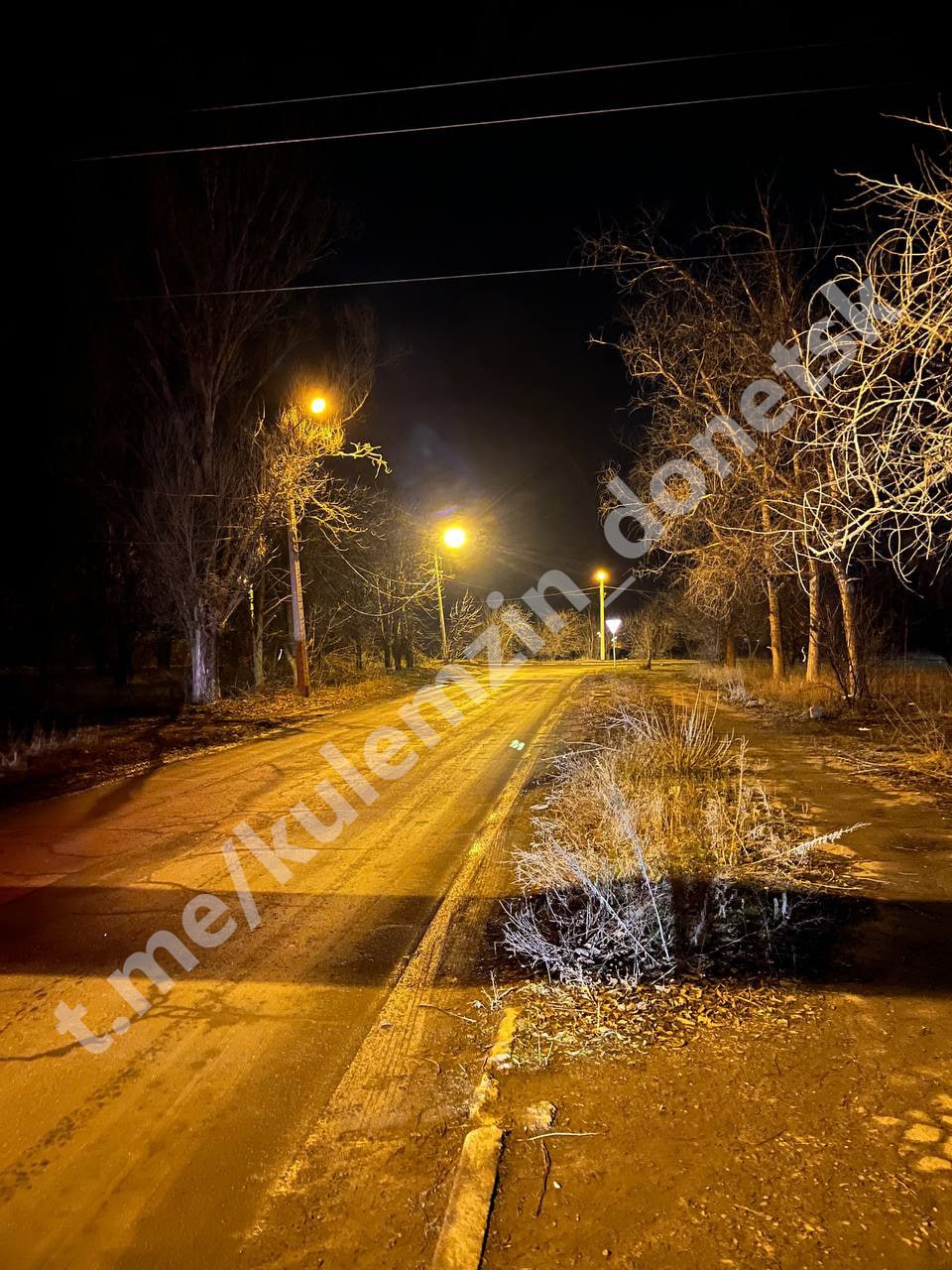 Алексей Кулемзин: В Петровском районе Донецка восстановлено наружное освещение в микрорайоне «Тихий», которое не функционировало с 2022 года из-за обстрелов со стороны преступного киевского режима Алексей Кулемзин: В Петровском районе Донецка восстановлено наружное освещение в микрорайоне «Тихий», которое не функционировало с 2022 года из-за обстрелов со стороны преступного киевского режима