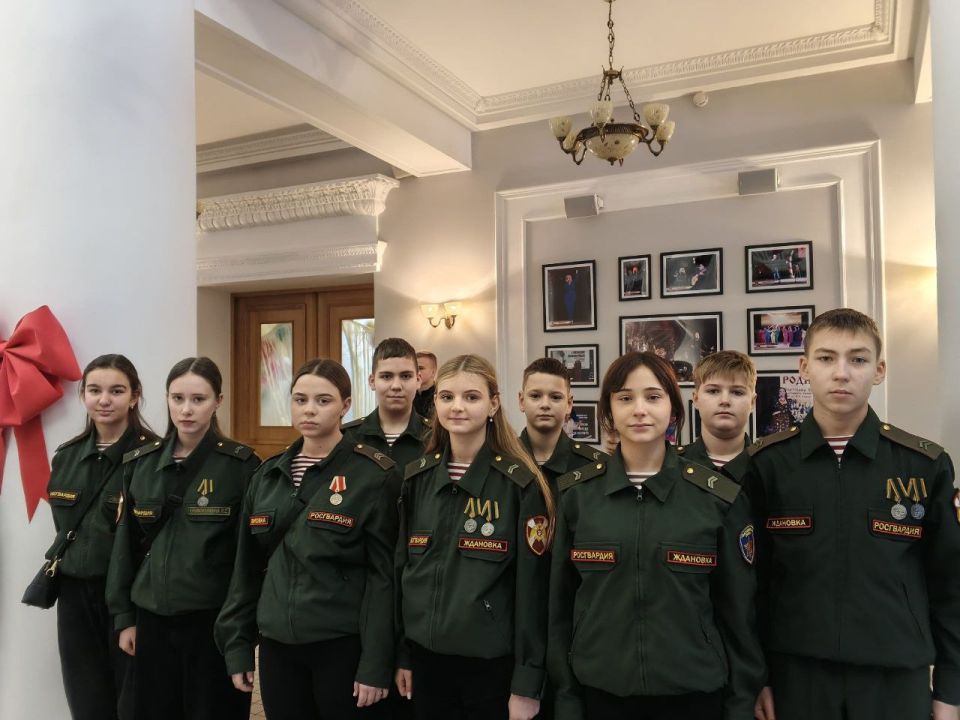Юные гвардейцы Ждановки провели очередной яркий день в Москве Юные гвардейцы Ждановки провели очередной яркий день в Москве