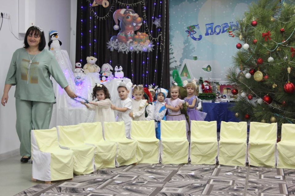 Праздник в детском саду «Красная шапочка» Праздник в детском саду «Красная шапочка»