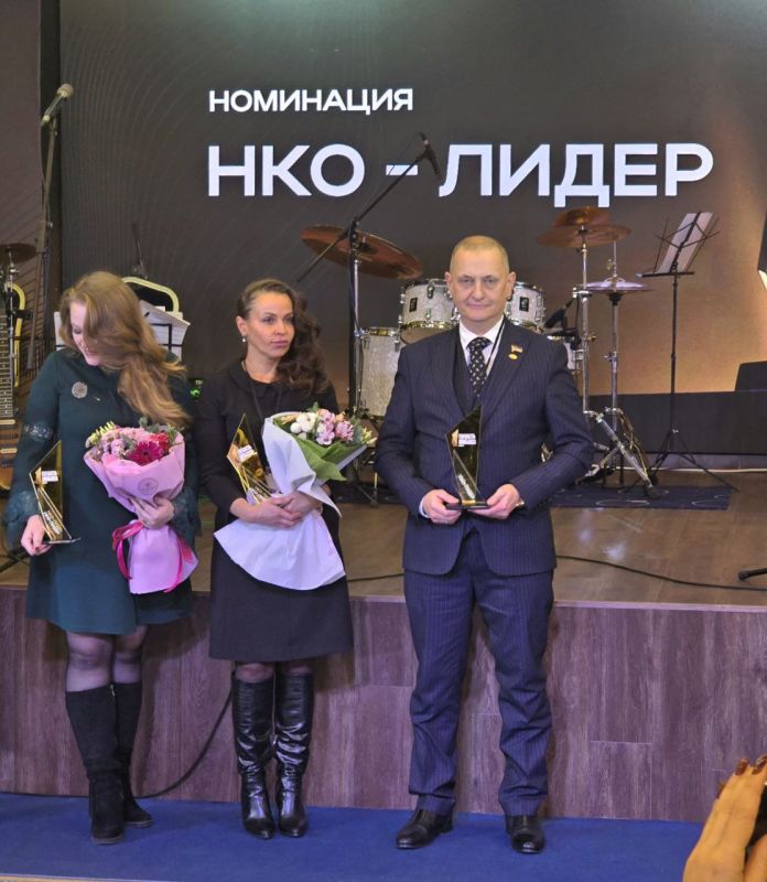 Дмитрий Огилец: Сегодня в Донецке прошло награждение победителей конкурса "Гордость Донбасса" Дмитрий Огилец: Сегодня в Донецке прошло награждение победителей конкурса "Гордость Донбасса"