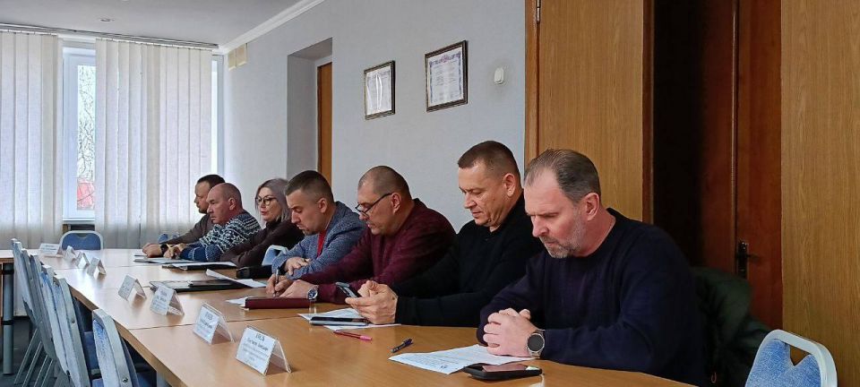 Евгений Поплавский: Провел аппаратное совещание с руководителями ведомств и представителями силовых структур Евгений Поплавский: Провел аппаратное совещание с руководителями ведомств и представителями силовых структур