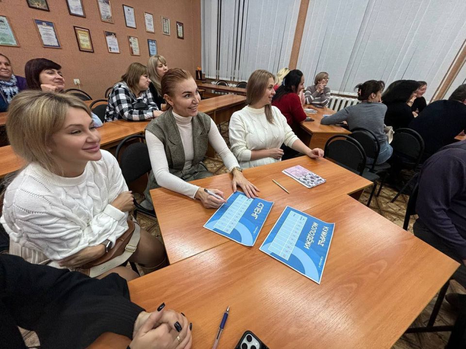 Олег Трофимов: Родительский комитет макеевского лицея № 2 «Престиж» стал победителем всероссийского конкурса «Комитет успеха» Олег Трофимов: Родительский комитет макеевского лицея № 2 «Престиж» стал победителем всероссийского конкурса «Комитет успеха»