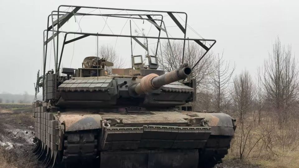 Колонну австралийских «Абрамсов» испепелили под Красноармейском в момент прорыва ВСУ Колонну австралийских «Абрамсов» испепелили под Красноармейском в момент прорыва ВСУ