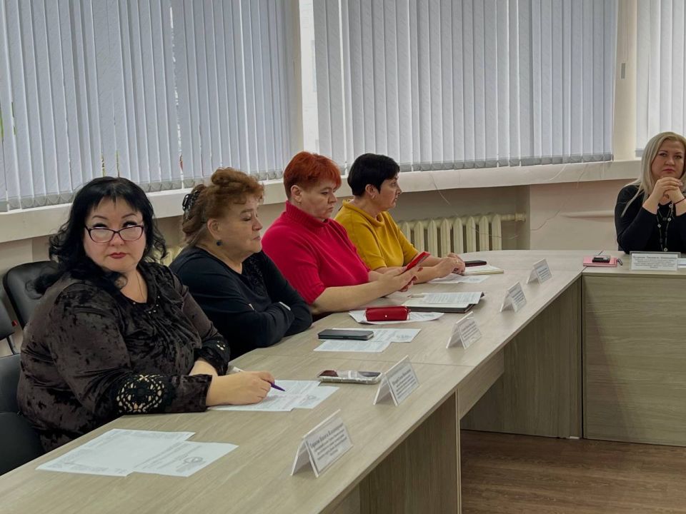 Татьяна Копылова: В Управе Ворошиловского внутригородского района Администрации городского округа Донецк Донецкой Народной Республики прошло открытое заседание комиссии по делам несовершеннолетних и защите их прав! Татьяна Копылова: В Управе Ворошиловского внутригородского района Администрации городского округа Донецк Донецкой Народной Республики прошло открытое заседание комиссии по делам несовершеннолетних и защите их прав!