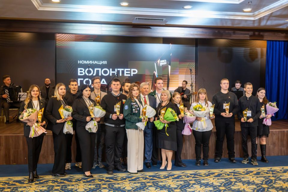 Наших активистов наградили на премии «Гордость Донбасса» Наших активистов наградили на премии «Гордость Донбасса»