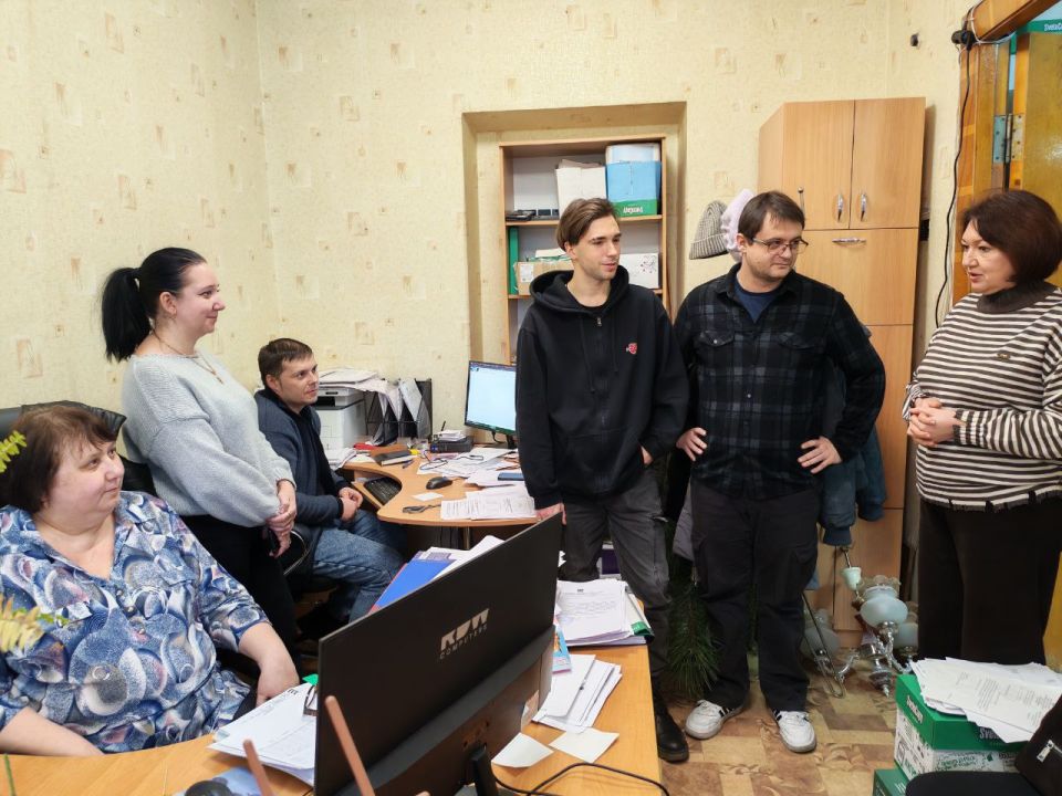 24 декабря с 10:00 до 15:00 будет организован подвоз воды по адресам: 24 декабря с 10:00 до 15:00 будет организован подвоз воды по адресам:
