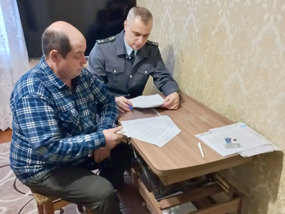 23 и 24 декабря сотрудник Управления Россельхознадзора по ДНР и ЛНР провел профилактические визиты в отношении ООО «РЗК-АГРО», ИП Андрейченко А.В., ИП Пыда В.Ю., КФХ «ШИШМАНКА», осуществляющих свою деятельность в... 23 и 24 декабря сотрудник Управления Россельхознадзора по ДНР и ЛНР провел профилактические визиты в отношении ООО «РЗК-АГРО», ИП Андрейченко А.В., ИП Пыда В.Ю., КФХ «ШИШМАНКА», осуществляющих свою деятельность в...