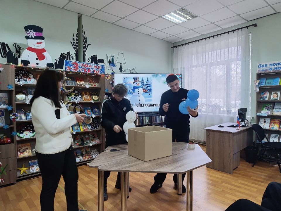 Скоро наступят долгожданные новогодние праздники! Это особенное время, когда мир преображается, наполняясь волшебством и искренней радостью Скоро наступят долгожданные новогодние праздники! Это особенное время, когда мир преображается, наполняясь волшебством и искренней радостью