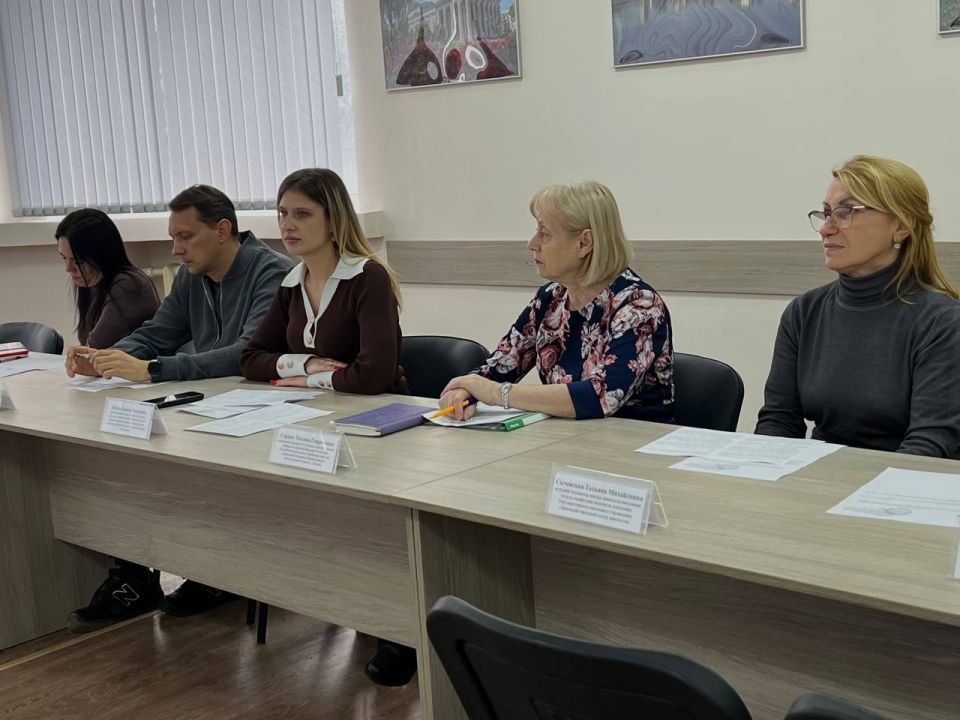 Татьяна Копылова: В Управе Ворошиловского внутригородского района Администрации городского округа Донецк Донецкой Народной Республики прошло открытое заседание комиссии по делам несовершеннолетних и защите их прав! Татьяна Копылова: В Управе Ворошиловского внутригородского района Администрации городского округа Донецк Донецкой Народной Республики прошло открытое заседание комиссии по делам несовершеннолетних и защите их прав!