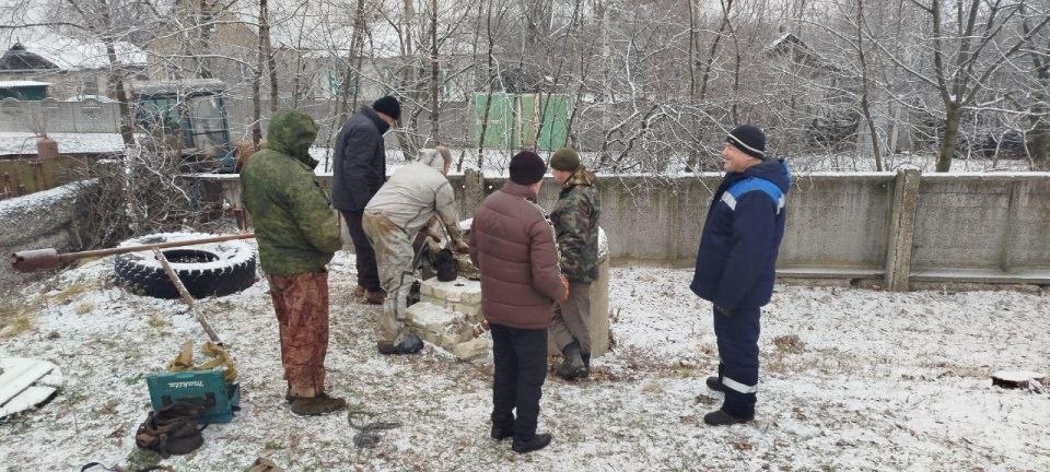 Хабаровский край помог починить водопроводную насосную станцию в Дебальцево Хабаровский край помог починить водопроводную насосную станцию в Дебальцево