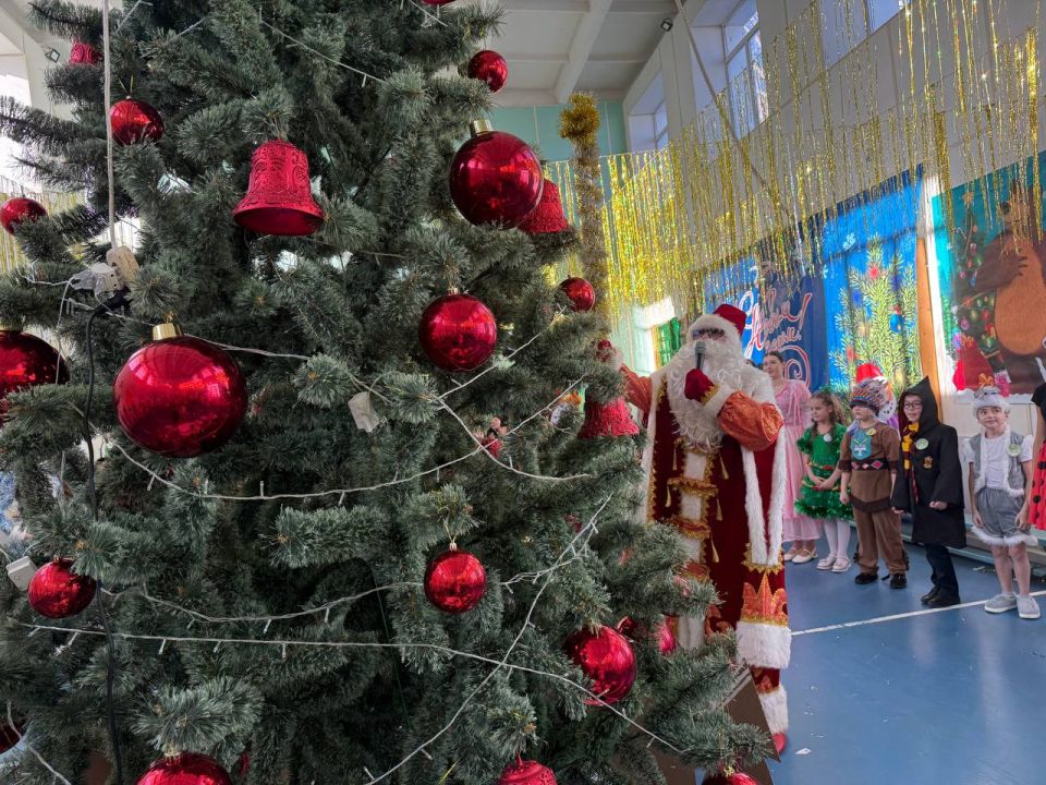 Новогодний утренник: «В гостях у новогодней сказки» в ГБОУ «Тельмановская гимназия Тельмановского м.о.» Новогодний утренник: «В гостях у новогодней сказки» в ГБОУ «Тельмановская гимназия Тельмановского м.о.»