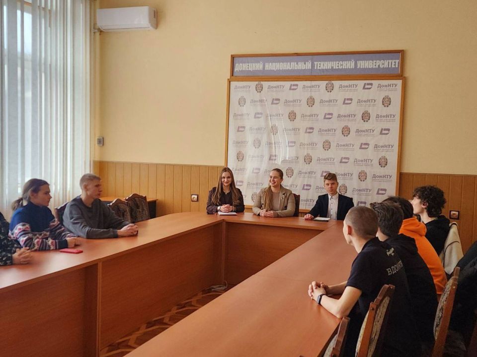Политехники, задавайте вопросы Политехники, задавайте вопросы