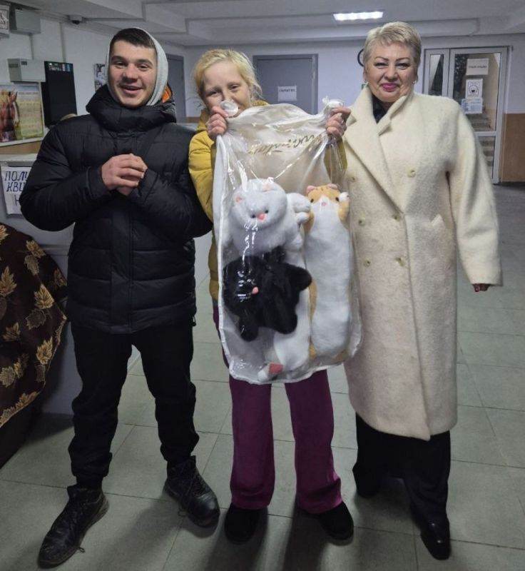 «Сотвори чудо»: в Мариуполе подарили праздник детям из многодетных и малоимущих семей «Сотвори чудо»: в Мариуполе подарили праздник детям из многодетных и малоимущих семей