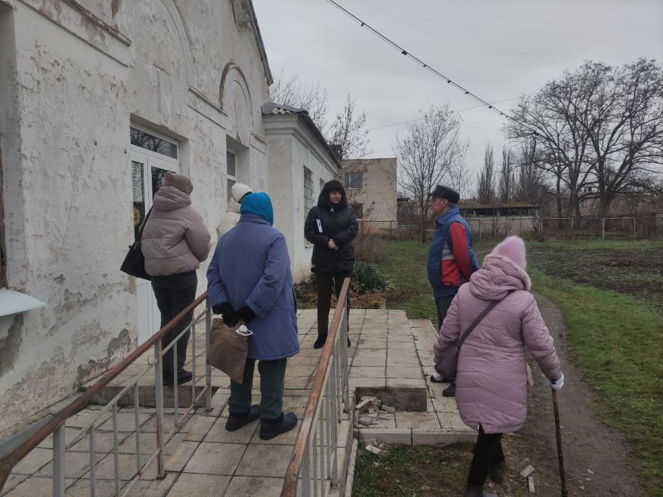 24 декабря заместитель главы Администрации Володарского муниципального округа Полтарак В.В. провела встречу с трудовым коллективом Управления финансов Администрации Володарского муниципального округа 24 декабря заместитель главы Администрации Володарского муниципального округа Полтарак В.В. провела встречу с трудовым коллективом Управления финансов Администрации Володарского муниципального округа