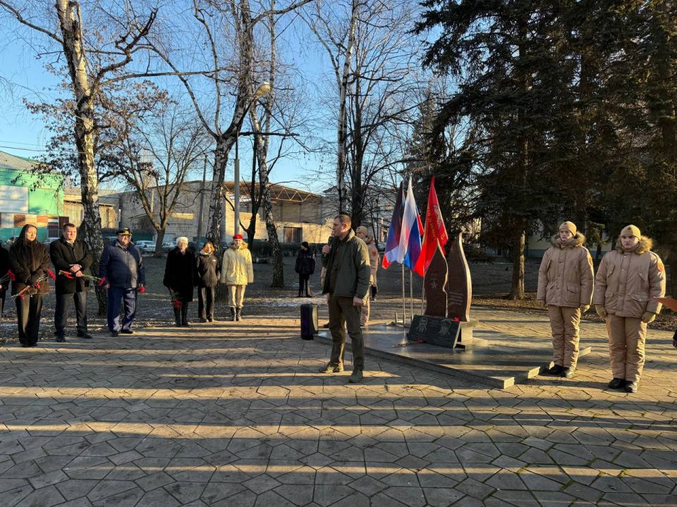 В Шахтерске прошел митинг ко Дню ввода советских войск в Афганистан В Шахтерске прошел митинг ко Дню ввода советских войск в Афганистан