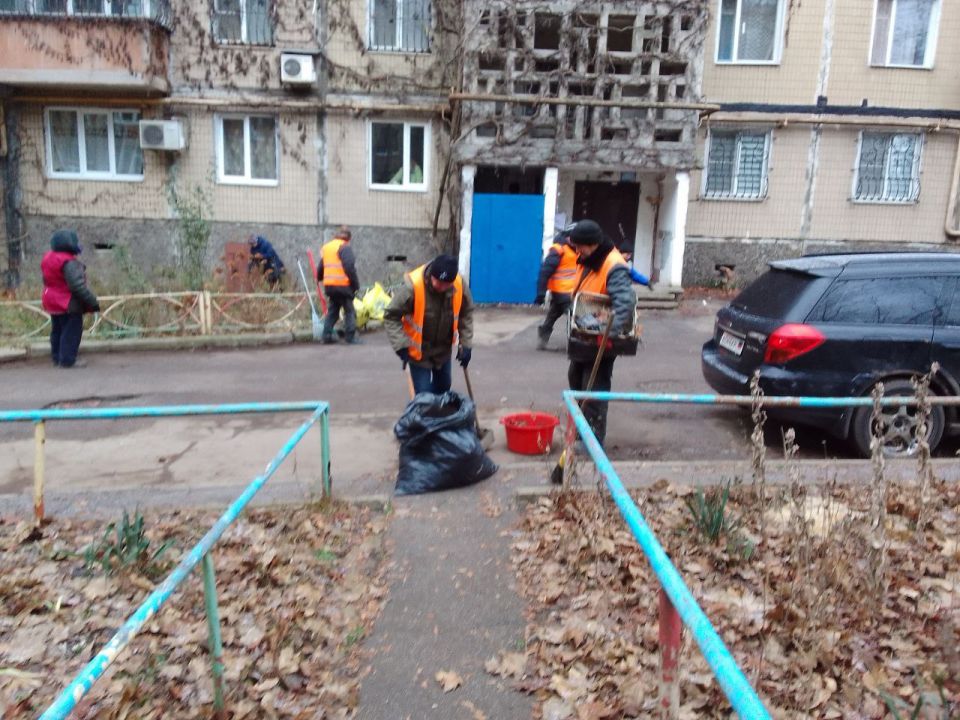 Сегодня, 25 декабря 2025 года, в рамках проекта «Городская среда», реализуемого Единой Россией , жители Кировского района приняли участие в традиционной экологической акции «Чистый четверг» Сегодня, 25 декабря 2025 года, в рамках проекта «Городская среда», реализуемого Единой Россией , жители Кировского района приняли участие в традиционной экологической акции «Чистый четверг»