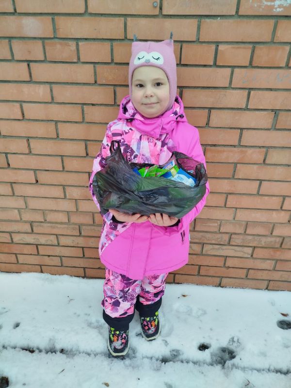 «Новогоднее чудо» в Горловке: Когда доброта согревает сердца! «Новогоднее чудо» в Горловке: Когда доброта согревает сердца!
