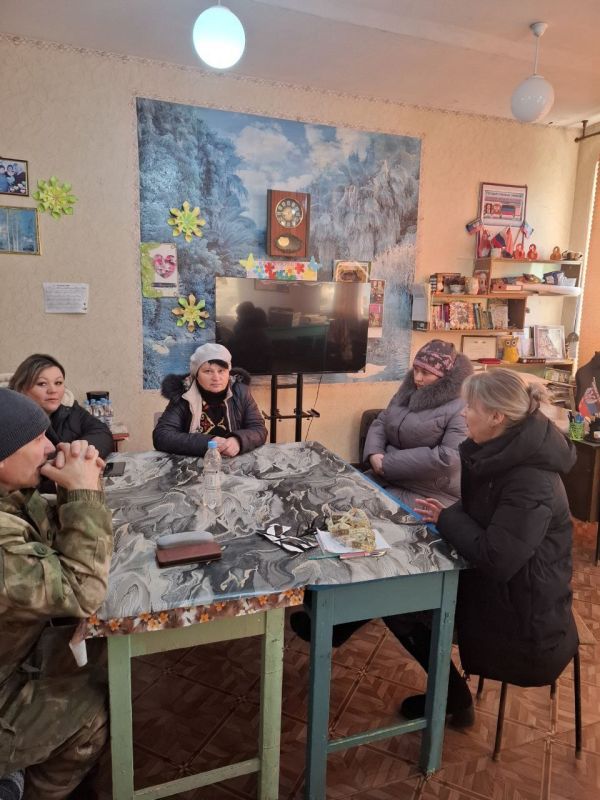 Сегодня начальник Игнатьевского территориального отдела Администрации Тельмановского округа провел встречу с жителями села Старая Ласпа Сегодня начальник Игнатьевского территориального отдела Администрации Тельмановского округа провел встречу с жителями села Старая Ласпа