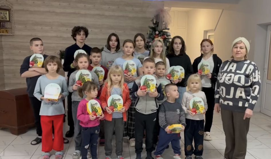 «Новогоднее чудо» в Горловке: Когда доброта согревает сердца! «Новогоднее чудо» в Горловке: Когда доброта согревает сердца!