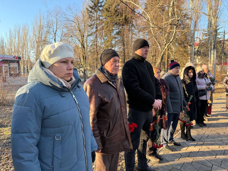 В Шахтерске прошел митинг ко Дню ввода советских войск в Афганистан В Шахтерске прошел митинг ко Дню ввода советских войск в Афганистан