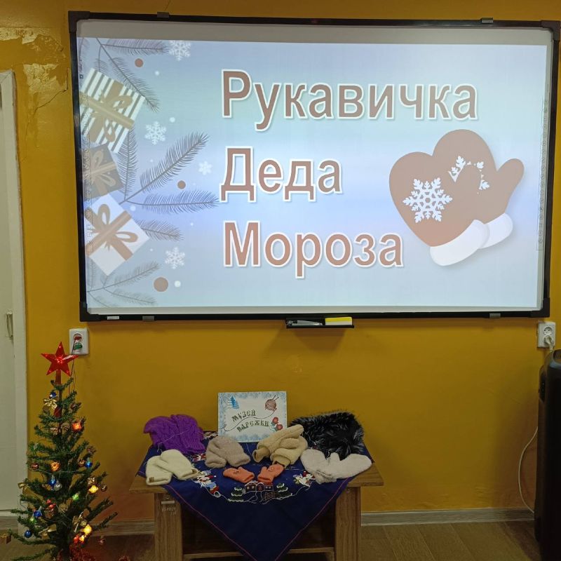 Волшебство своими руками: в Кировском школьники создавали новогоднее настроение Волшебство своими руками: в Кировском школьники создавали новогоднее настроение