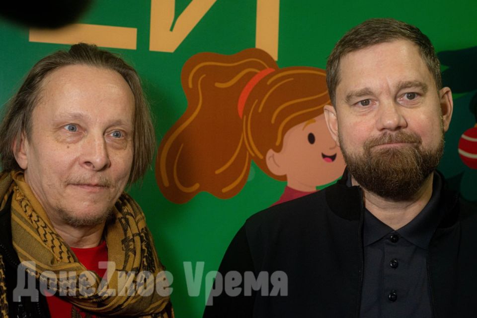 “Настоящее нужно возвращать к истокам”: “Елку ценностей” в ДНР посетил Иван Охлобыстин и другие почетные гости “Настоящее нужно возвращать к истокам”: “Елку ценностей” в ДНР посетил Иван Охлобыстин и другие почетные гости