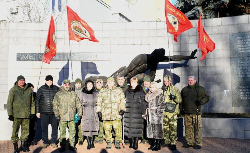 Сегодня, 25 декабря заместитель главы Администрации городского округа Макеевка Донецкой Народной Республики, председатель «Союза женщин города Макеевки» Регионального отделения «Союз женщин России» Ирина Сидякина, ... Сегодня, 25 декабря заместитель главы Администрации городского округа Макеевка Донецкой Народной Республики, председатель «Союза женщин города Макеевки» Регионального отделения «Союз женщин России» Ирина Сидякина, ...