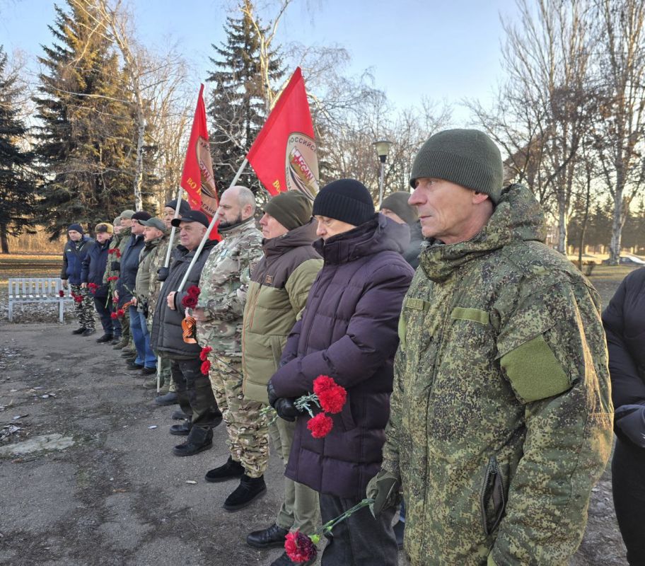 Дмитрий Огилец: 25 декабря памятная дата - День ввода советских войск в Афганистан Дмитрий Огилец: 25 декабря памятная дата - День ввода советских войск в Афганистан