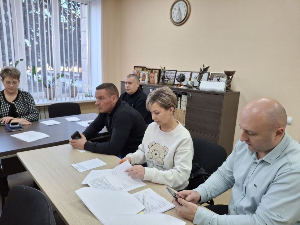 Сегодня состоялось 56-е заседание Ясиноватского муниципального совета Донецкой Народной Республики Сегодня состоялось 56-е заседание Ясиноватского муниципального совета Донецкой Народной Республики