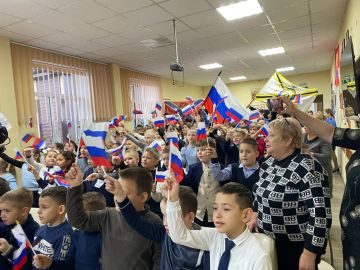 24 декабря 2025 года в Кадетском корпусе состоялась по-настоящему тёплая и запоминающаяся встреча кадетов с военнослужащими 76-й гвардейской десантно-штурмовой Черниговской Краснознамённой, ордена Суворова дивизии