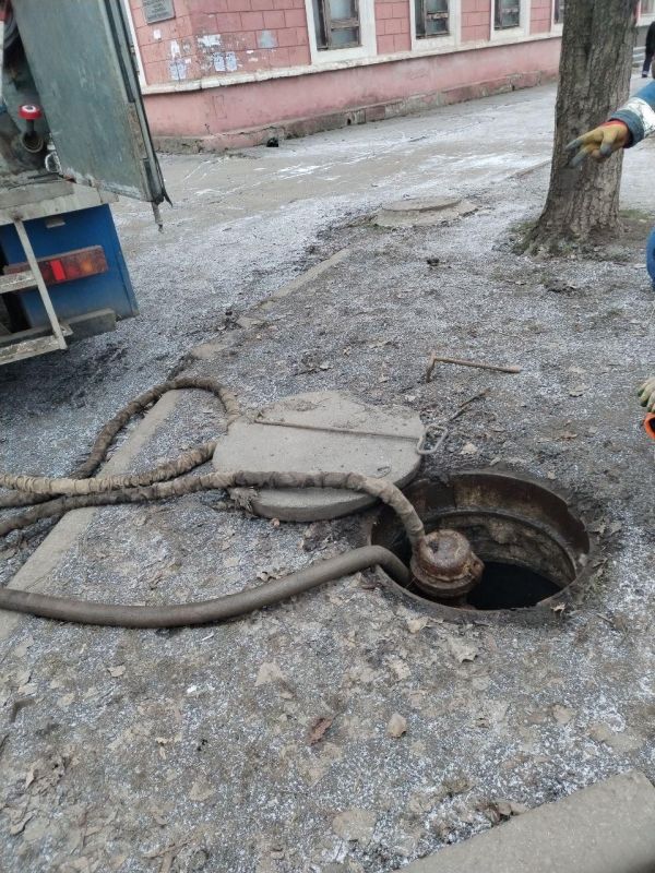 Нижегородские аварийные бригады продолжают работу в Харцызске Нижегородские аварийные бригады продолжают работу в Харцызске